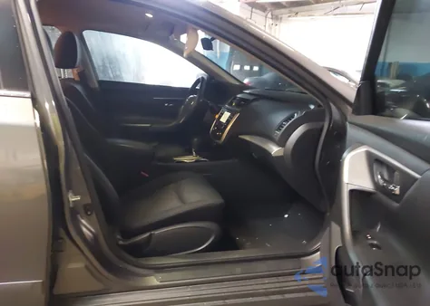 2017 Nissan Altima 2.5 S from USA, damaged, VIN 1N4AL3AP3HC135983